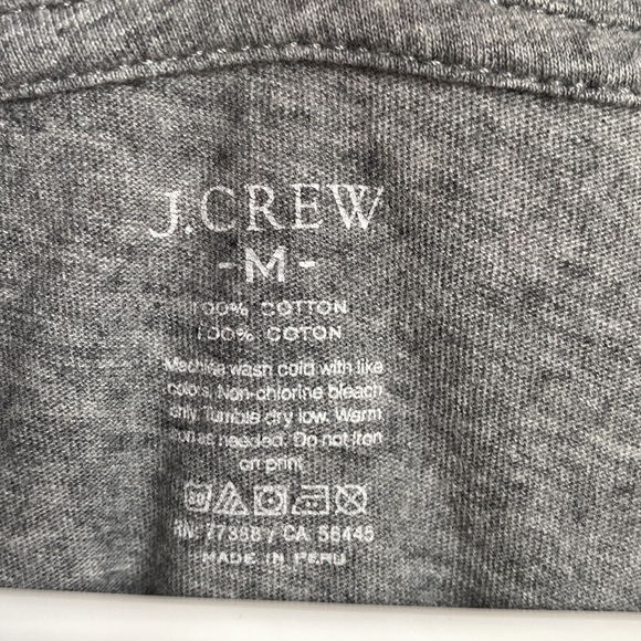 Men’s medium J Crew t shirt. - Picture 2 of 2
